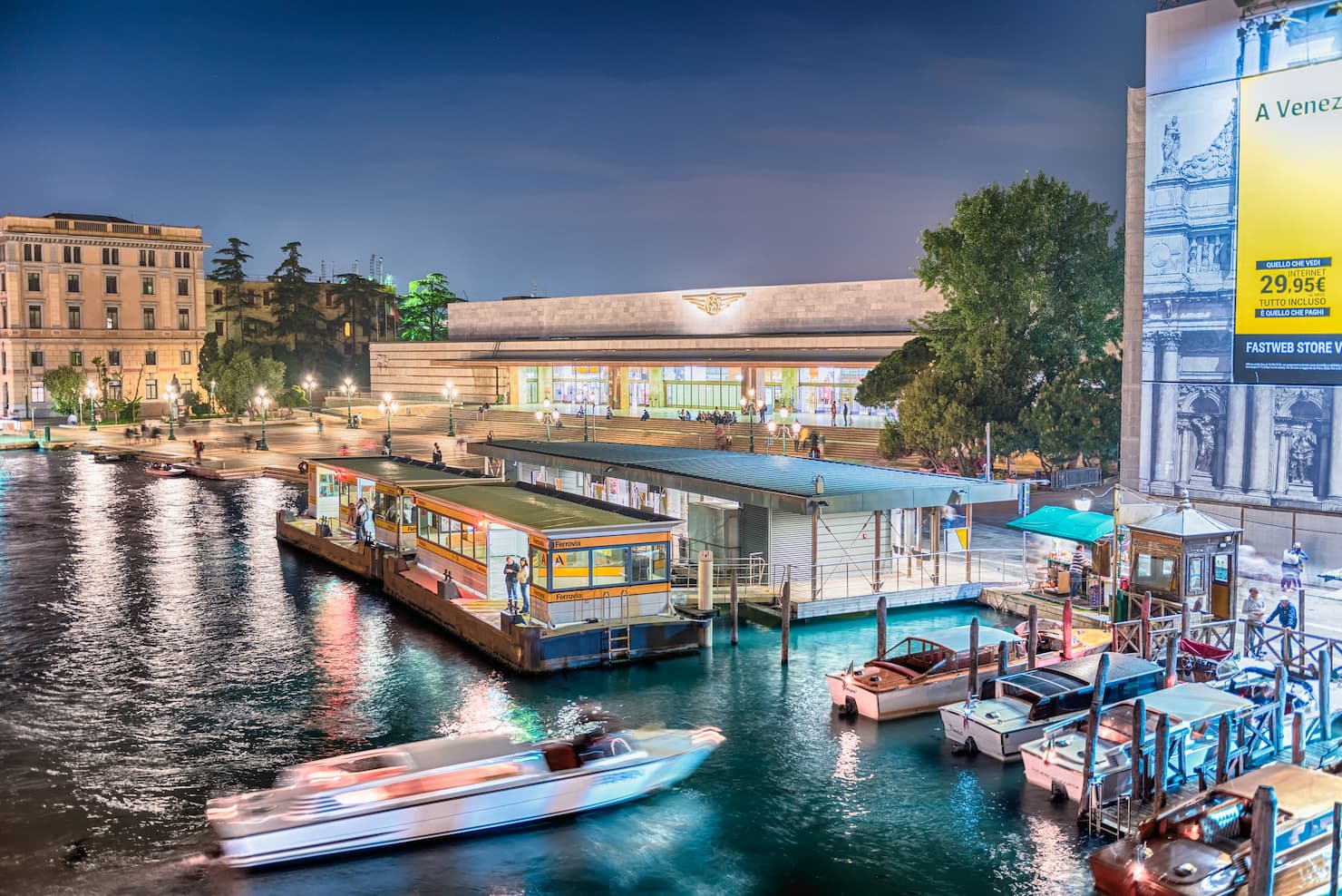 bahnhof venedig santa lucia